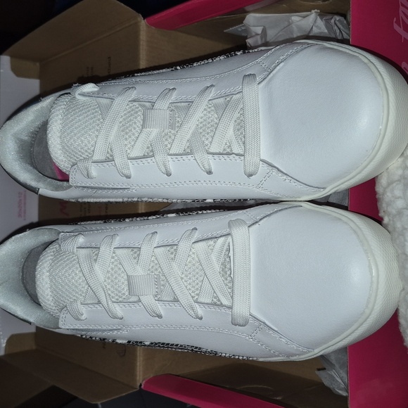 Ryka VIV Women's 8 Wedge Sneaker - New - Picture 4 of 8